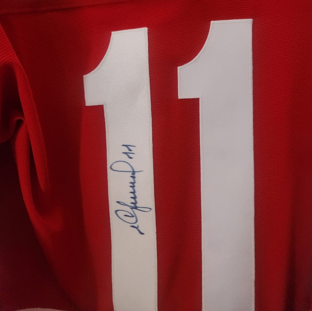 Signed Igor Larionov jersey